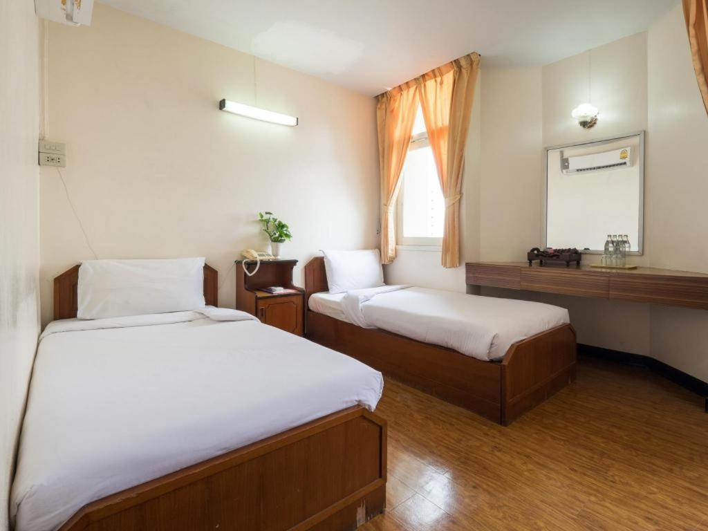 Hotel Muangphol Mansion 3*