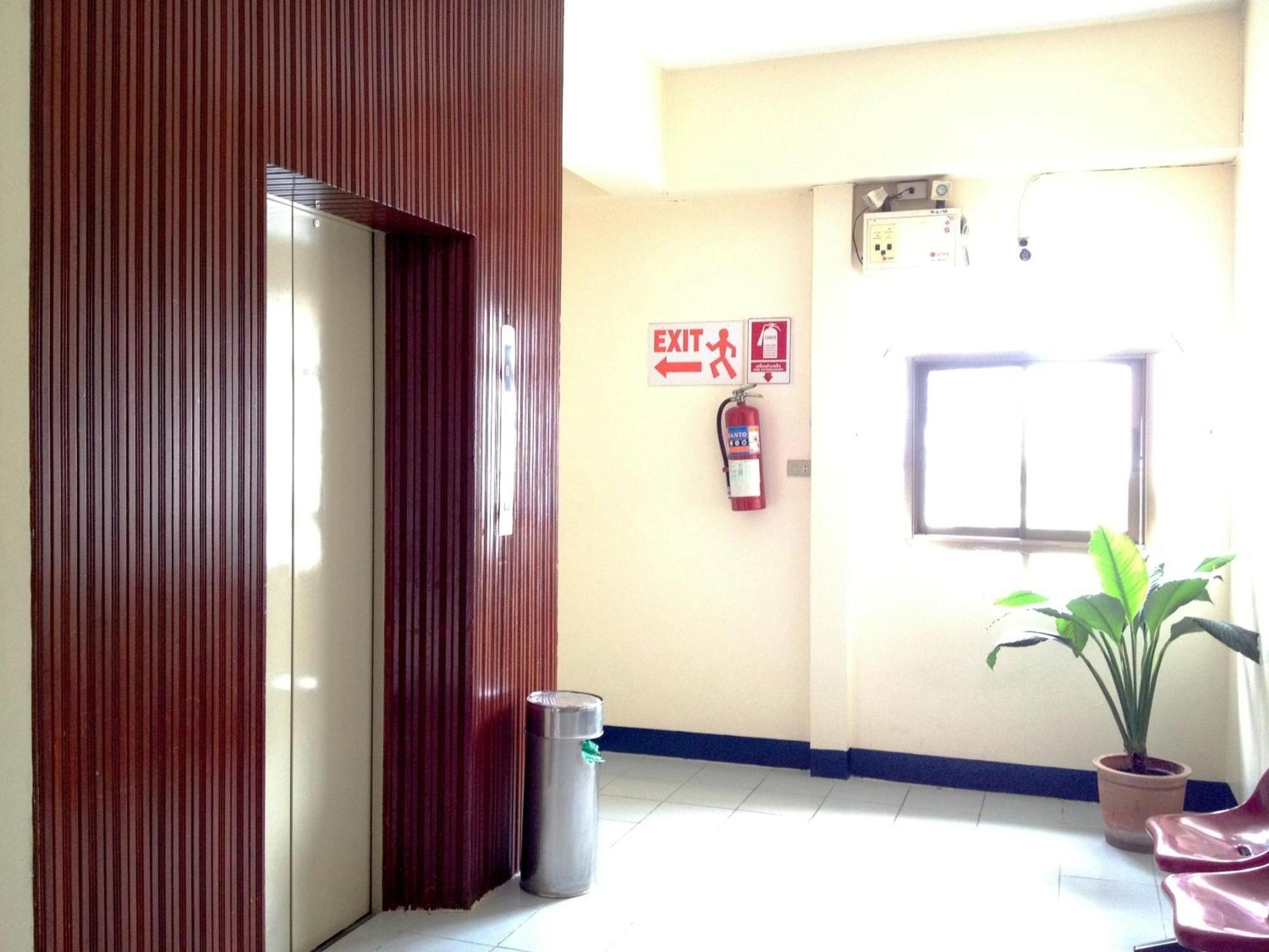 Hotel Muangphol Mansion