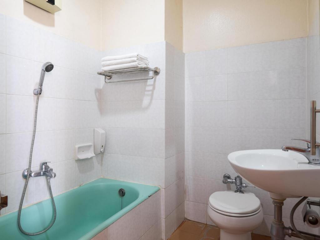 Muangphol Mansion Hotel 3*