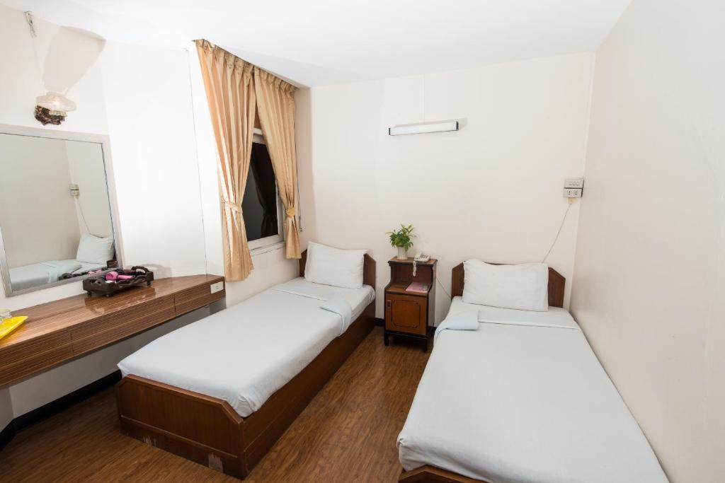 Muangphol Mansion Hotel 3*