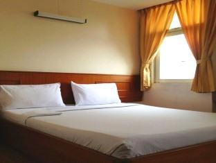 Hotel Muangphol Mansion